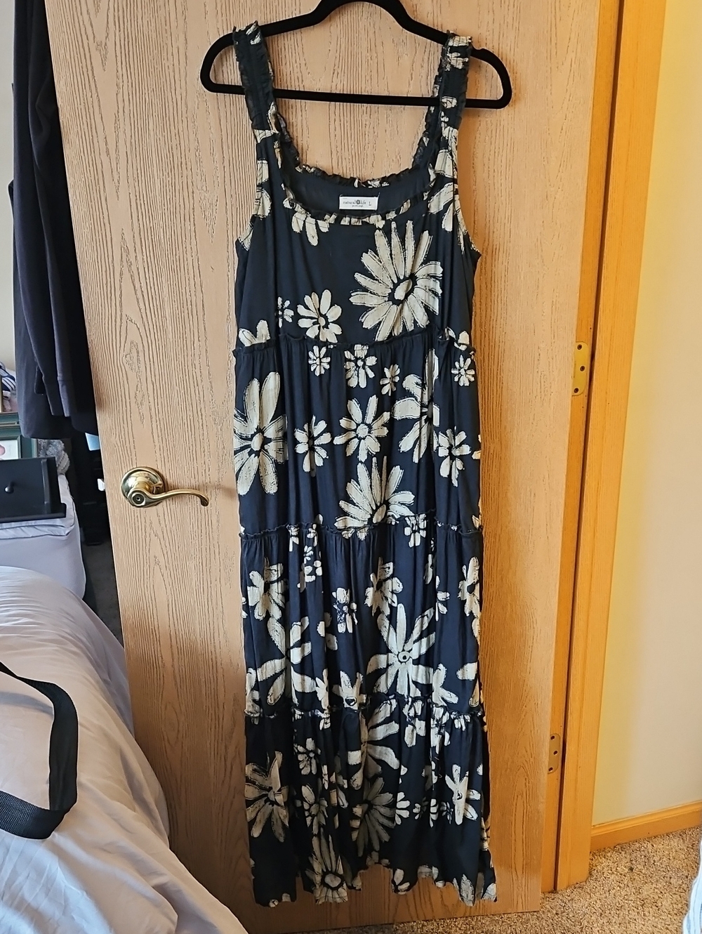 NATURAL LIFE Dark Green Maxi Dress with Cream Floral Print